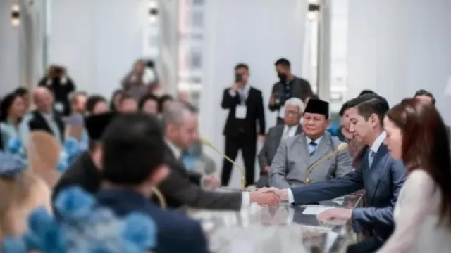 Unggah Foto Pernikahan, Budisatrio Djiwandono Dapat Ucapan Selamat dari Ridwan Kamil hingga Mulan Jameela (Foto: instagram.com/budidjiwandono)