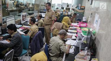 Hari Pertama Masuk, PNS DKI Jakarta Langsung Aktif Bekerja