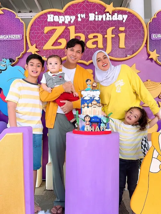 [Instagram/fairuzarafiq]