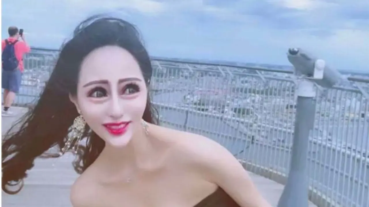 Bukannya Keren, 8 Foto Editan Ini Malah Bikin Ngeri yang Lihat