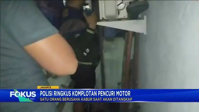 Fokus Pagi: Atap Lapangan Padel di Kembangan Jakbar Roboh Dihantam Angin Kencang