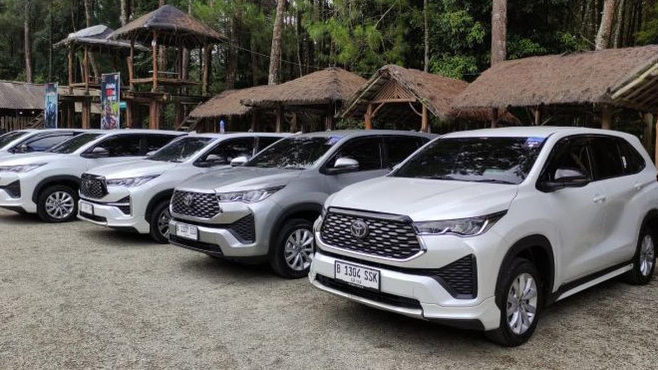 Ada Insentif untuk Mobil Hybrid, Harga Toyota Zenix Bisa Turun?