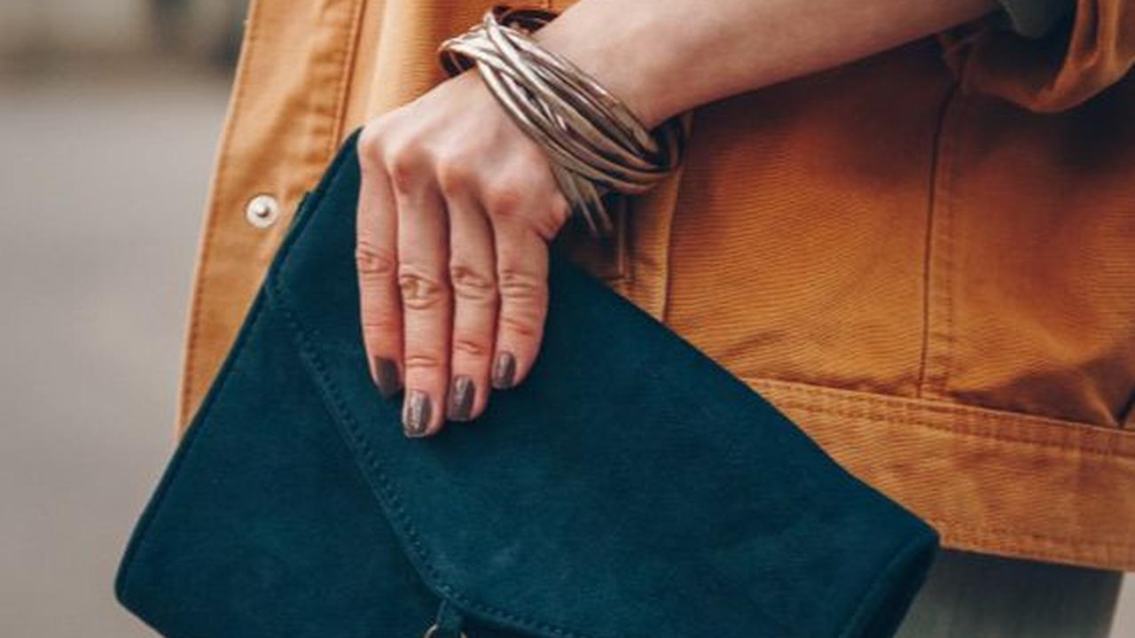 Clutch Bag, Simpel dan Terkesan Formal