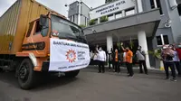Pemkot Surabaya kirim bantuan untuk korban bencana ke Jember (Dian Kurniawan/Liputan6.com)
