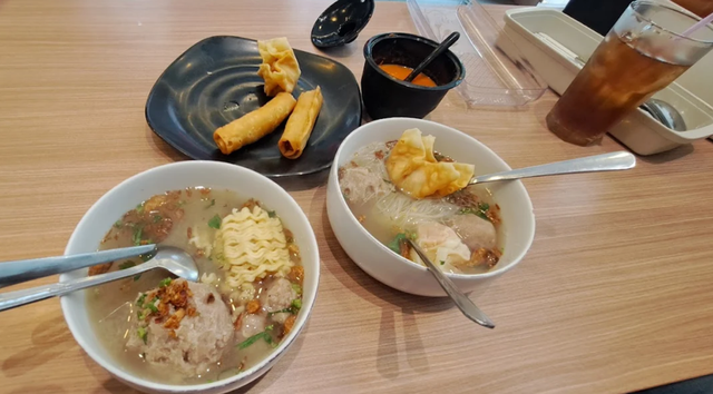 7. Bakso Malang Nonik