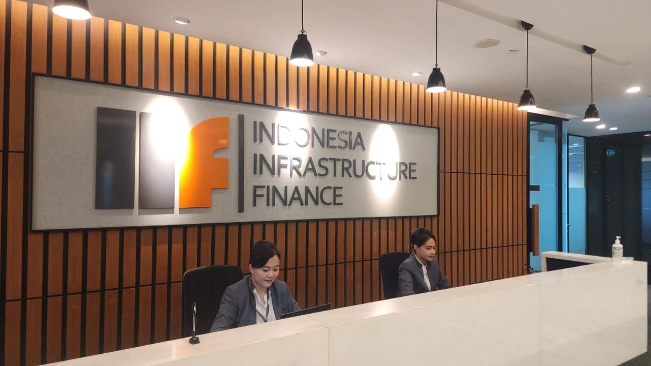 Rekam Jejak IIF Terbitkan Obligasi Berkelanjutan untuk Dorong Proyek Ramah Lingkungan
