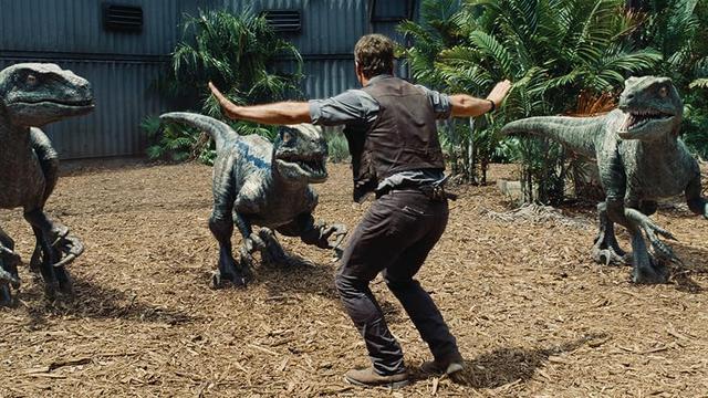 Jurassic World (2015)