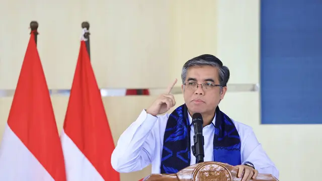 Buka Program Project Based Learning (PBL) Smart Sector, Menaker Yassierli Optimis Cetak SDM Siap Kerja