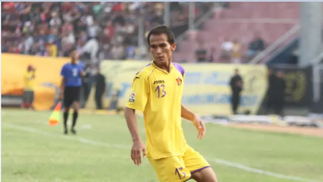 Faris Aditama di Persik Kediri.