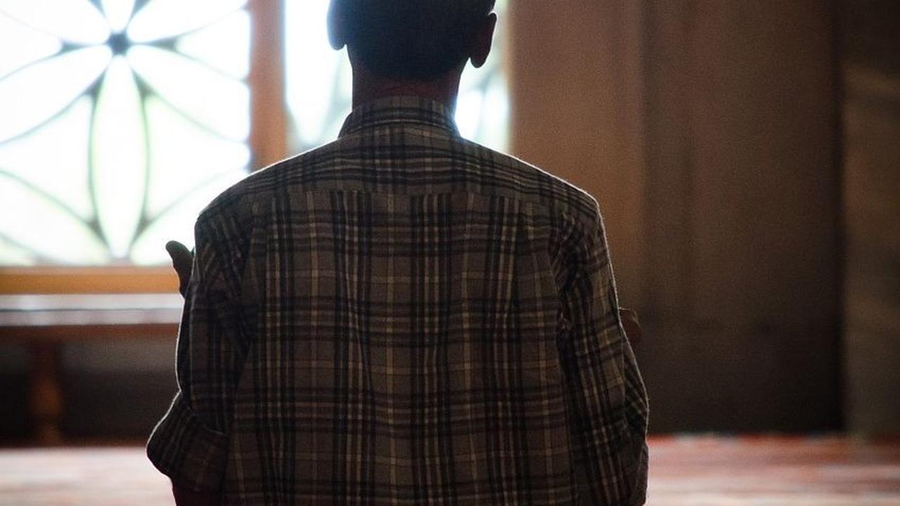 Cara Sholat Jamak Takhir: Maghrib dan Isya