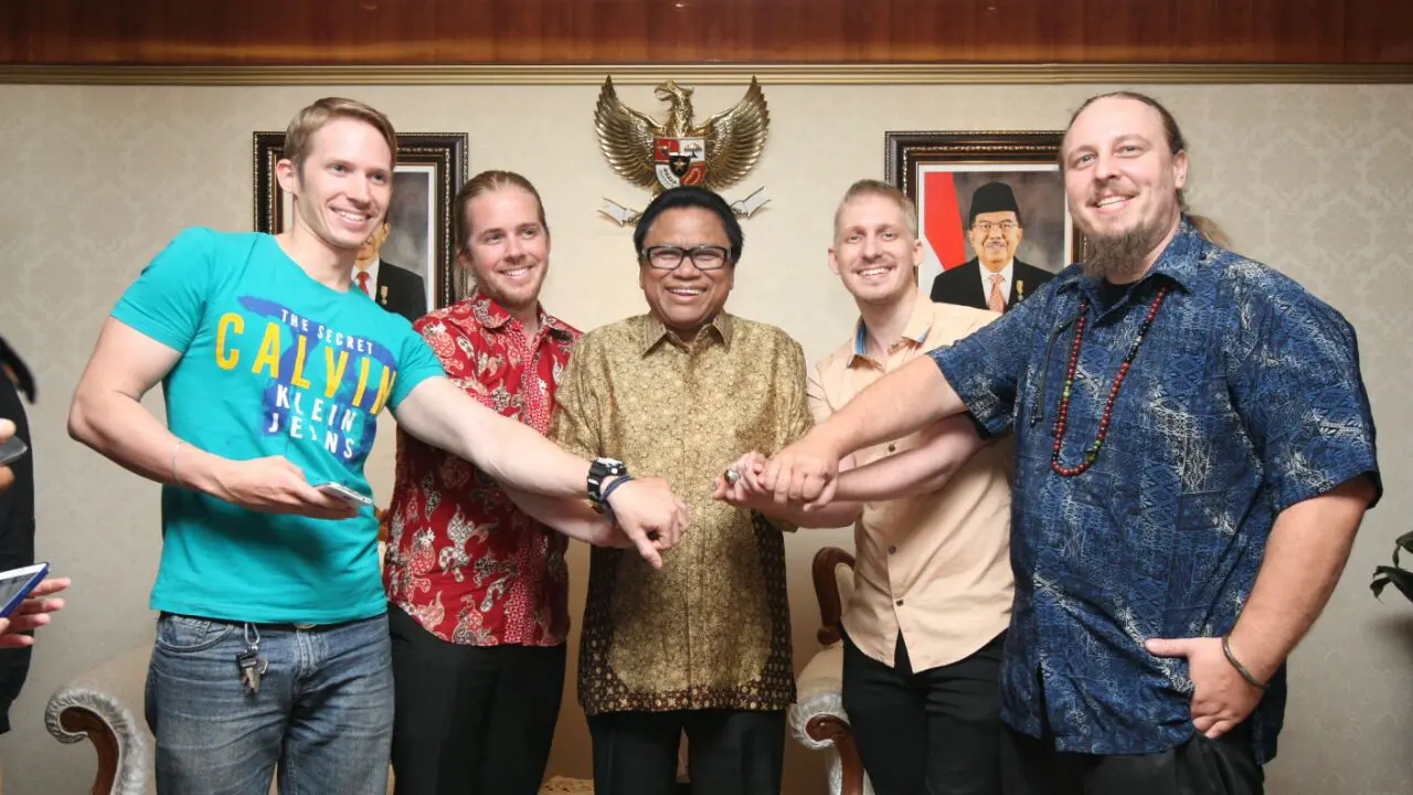 Didatangi Musisi Debu, Wakil Ketua MPR Semringah