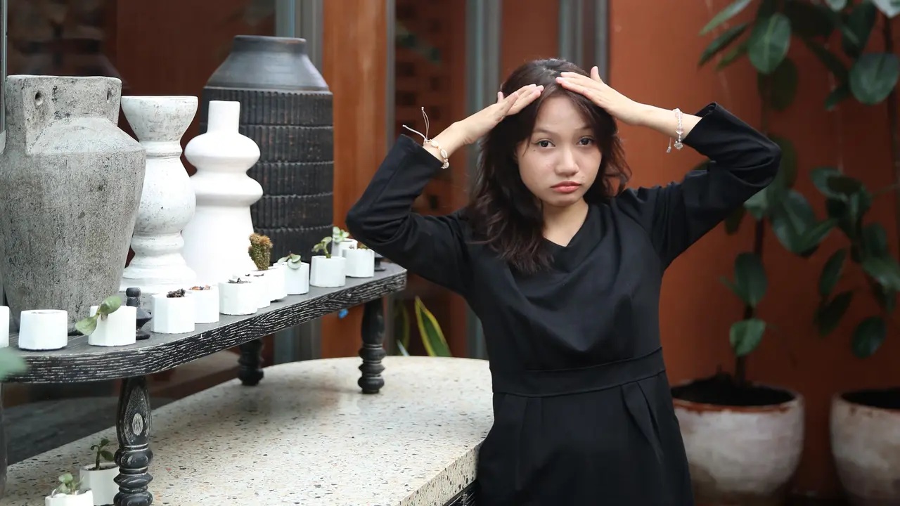 wanita mei zodiak clumsy