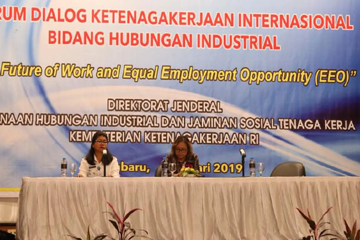 Peringati 100 Tahun ILO, Kemnaker Gelar Forum Dialog Hubungan Industrial