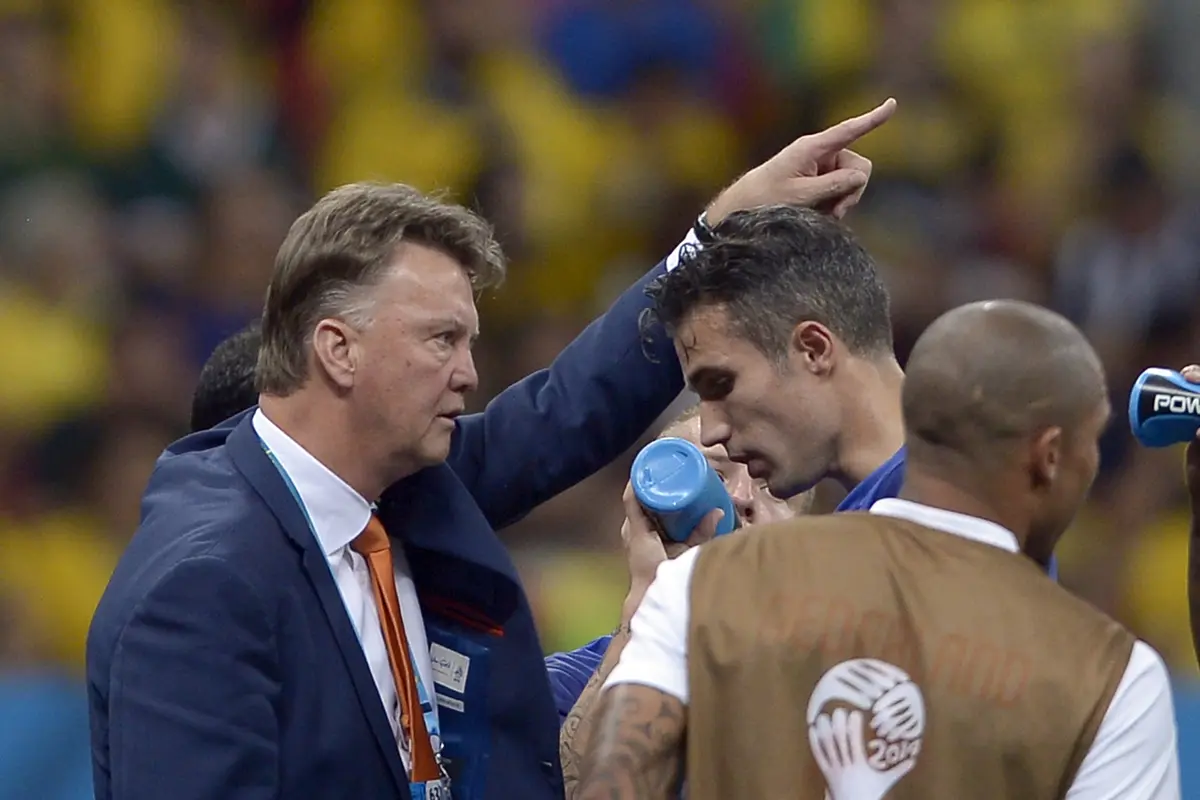 Louis van Gaal dan Robin van Persie (AP/Manu Fernandez )