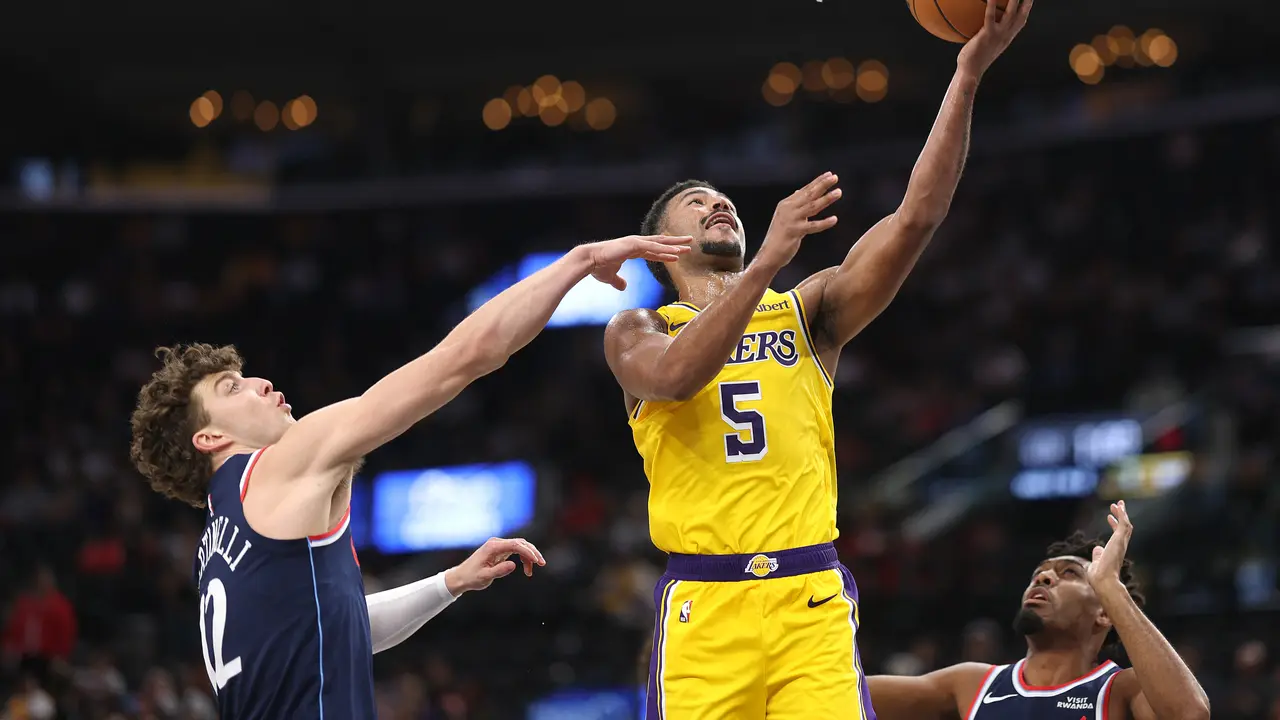 Keseruan laga NBA 2026/2027 antara Lakers melawan Clippers