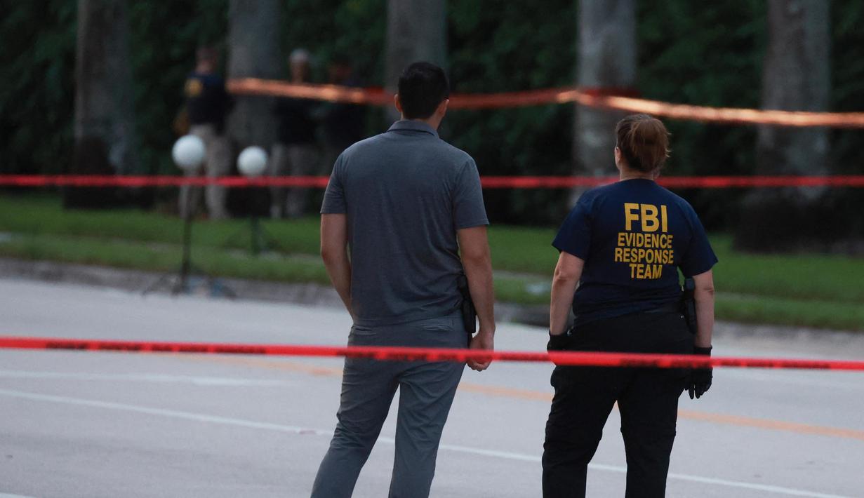 Meski sempat kabur, terduga pelaku penembakan telah ditangkap. (Joe Raedle/Getty Images North America/Getty Images via AFP)