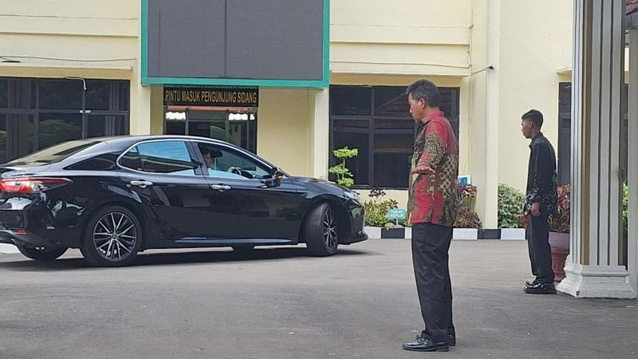 Kunjungan Ketua PT Bandung Hery Supriyono ke PN Depok Pasca OTT KPK