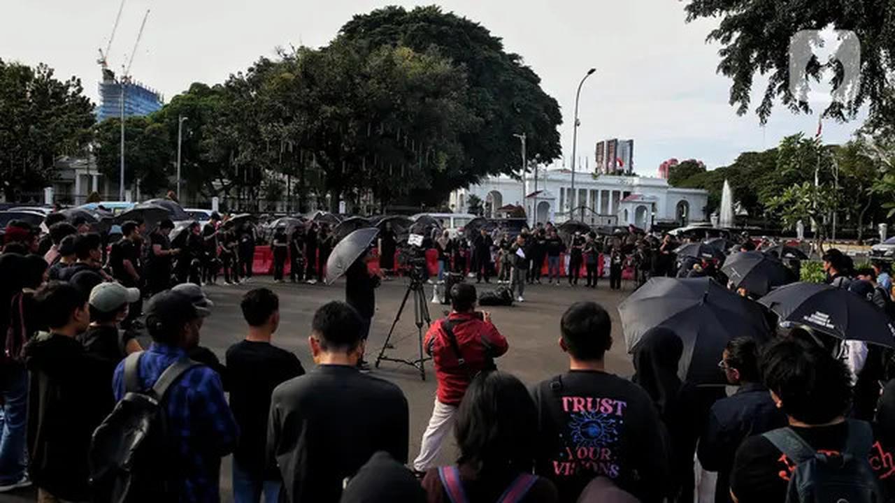 Aksi Kamisan ke-862, 27 Tahun Reformasi: Jangan Gelapkan Fakta Sejarah
