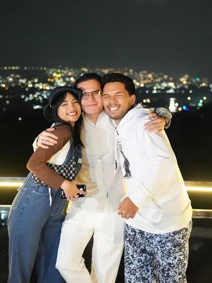 Fuji dan Thariq Halilintar