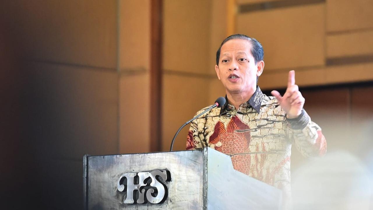 Hanif Faisol Nurofiq