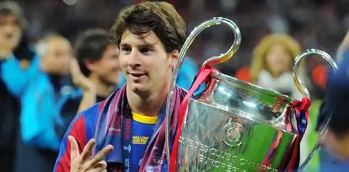 Lionel Messi meraih gelar Liga Champios, trofi yang tidak pernah didapatkan Diego Maradona selama berkarier di Eropa. (AFP/Lluis Gene)