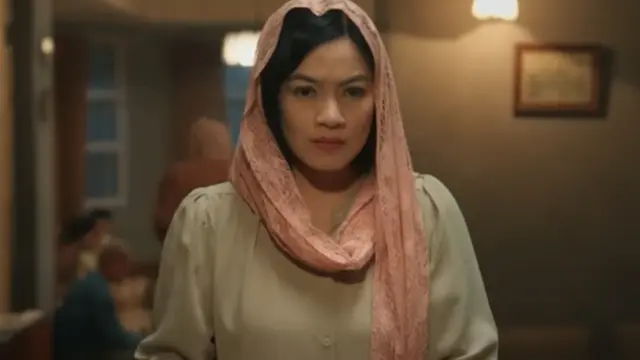 Titi Kamal sebagai Rina dalam film Getih Ireng. (Foto: Dok. Hitmaker Studios)
