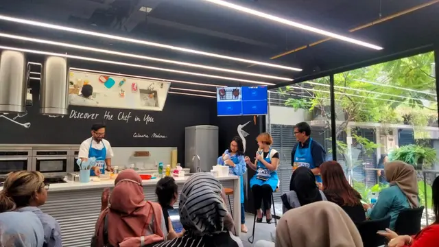 Para Pembicara di Media Gathering Chandra Asri, Cooking Class & Plastic Packaging Talk Show, Jakarta Selatan, Rabu, 4 Oktober 2023.