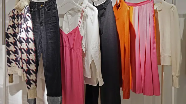 Pakaian Klasik Ala Tahun 50-an dari Koleksi Musim Gugur Terbaru H&M