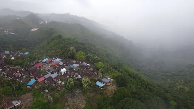 Puncak Rongi Lamando di Buton Selatan.(Liputan6.com/Foto Deny Lahundape Untuk Ahmad Akbar Fua)