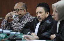 Sidang korupsi Alkes, terdakwa Mulya A Hasjmy dengarkan saksi ahli