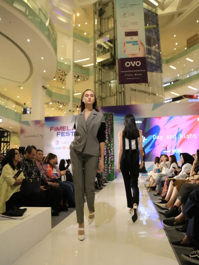 [Fimela] Day and Night