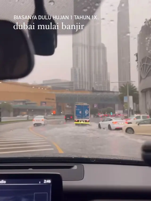 Atta Halilintar Kejebak Banjir di Dubai