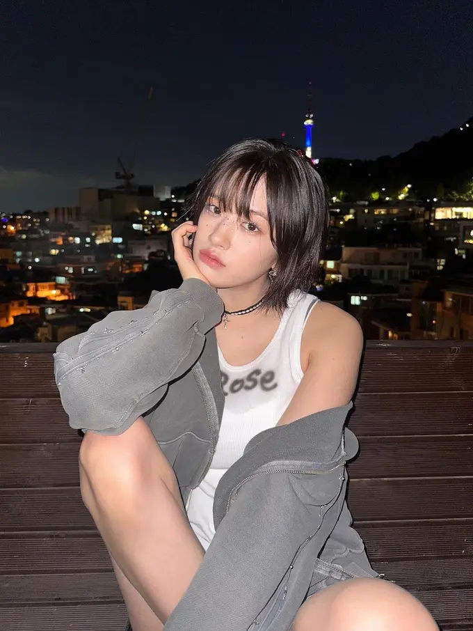 Inspirasi gaya rambut pendek idol Kpop yang bisa kamu tiru