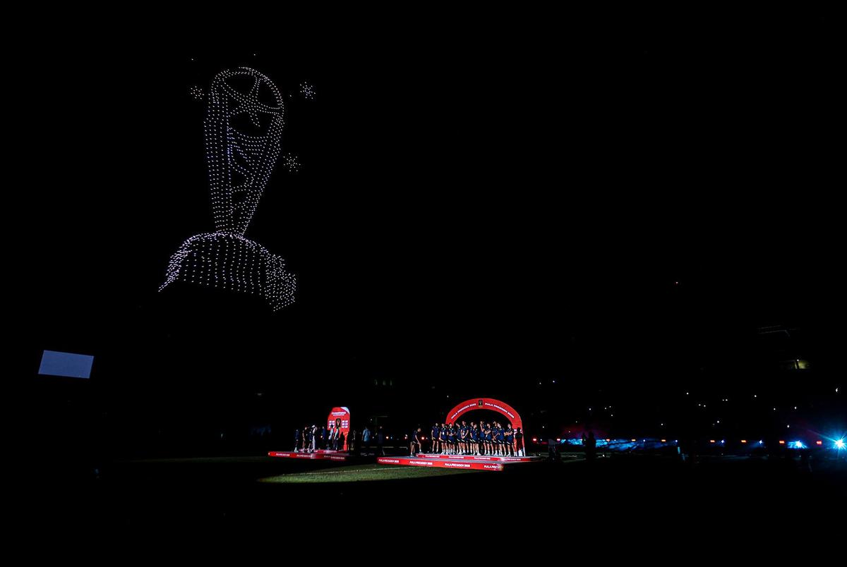 FOTO: Penutupan Piala Presiden 2025 Dihiasi Aksi 1.400 Drone Memukau
