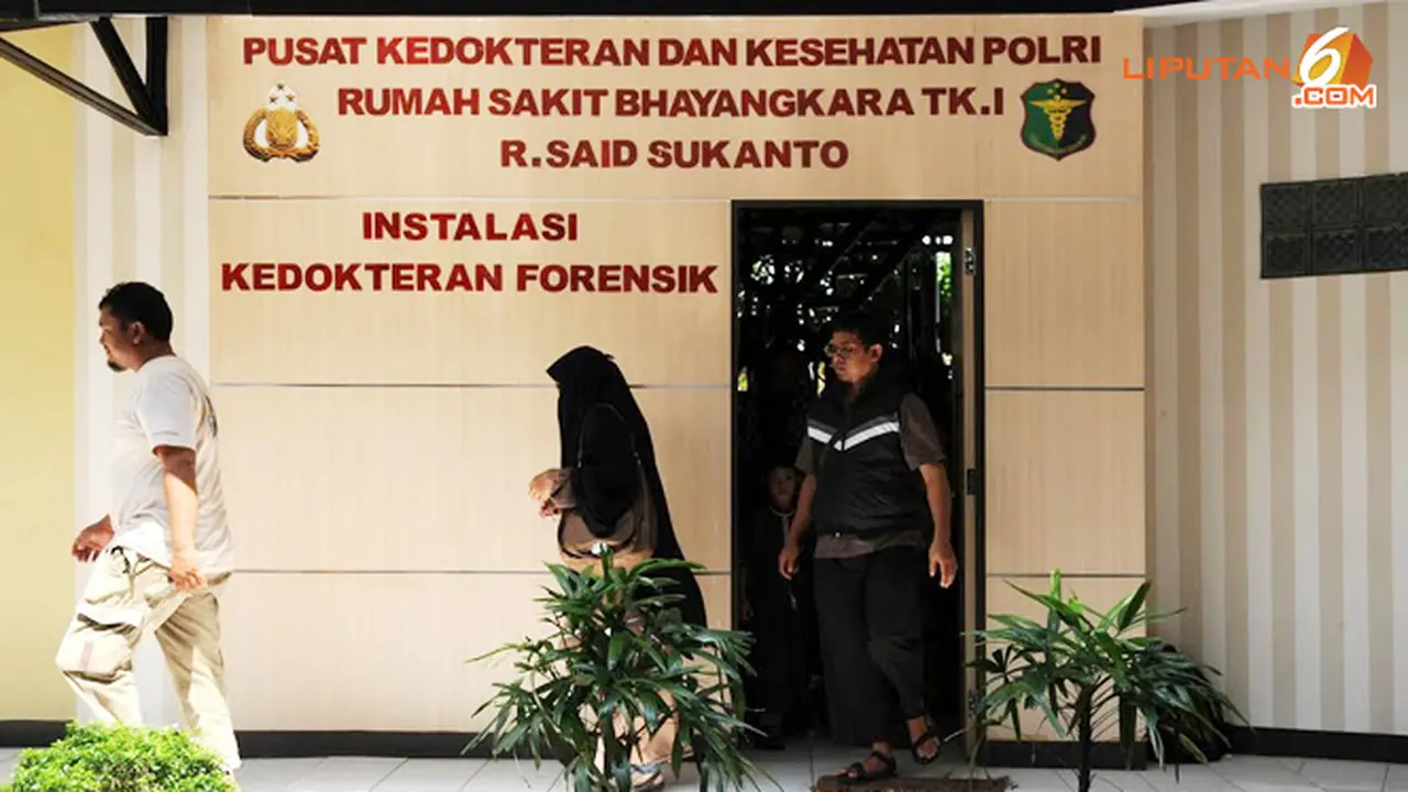 keluarga-teroris-140102b.jpg