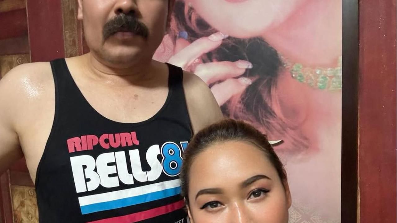 7 Potret Inul Daratista dan Adam Suseno Olahraga, Ada Hal Mengejutkan yang Bikin Netizen Salah Fokus