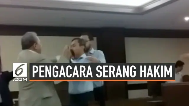 Polisi masih memeriksa hakim dan pengacara Tomy Winata dalam kasus pemukulan hakim dalam sidang perdata di pengadilan Jakarta Pusat. Belum ada yang ditetapkan menjadi tersangka dalam kasus ini polisi juga memeriksa beberapa orang saksi.