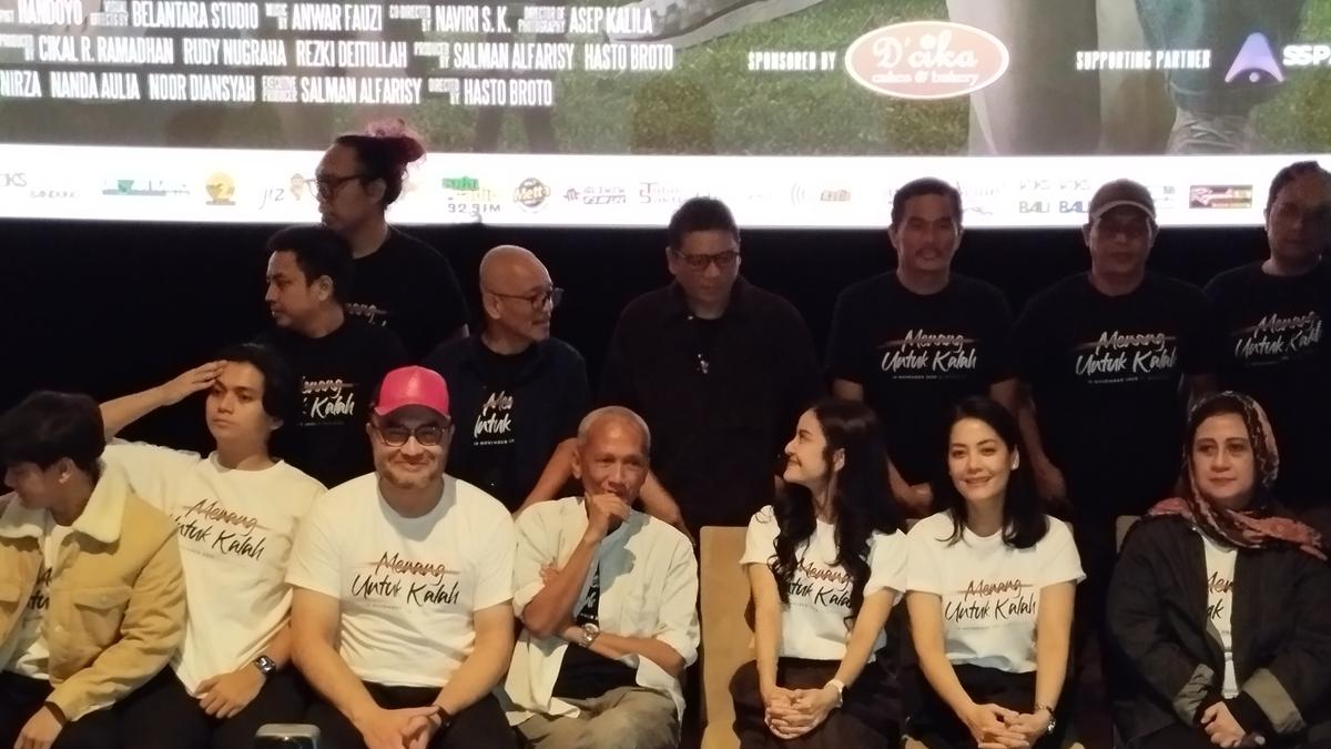 Film Menang untuk Kalah Soroti Bahaya Gaya Hidup Konsumtif Besar Pasak daripada Tiang