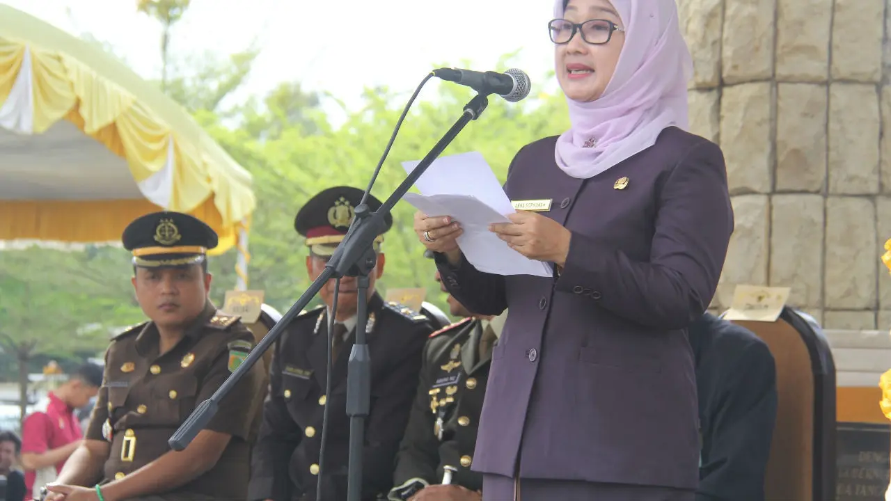 Saat Bupati Indramayu Mengundurkan Diri