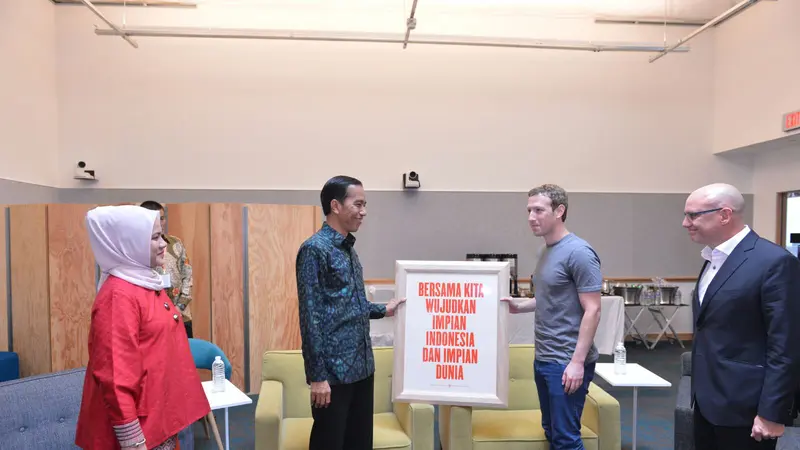 Presiden Jokowi di Kantor Pusat Facebook