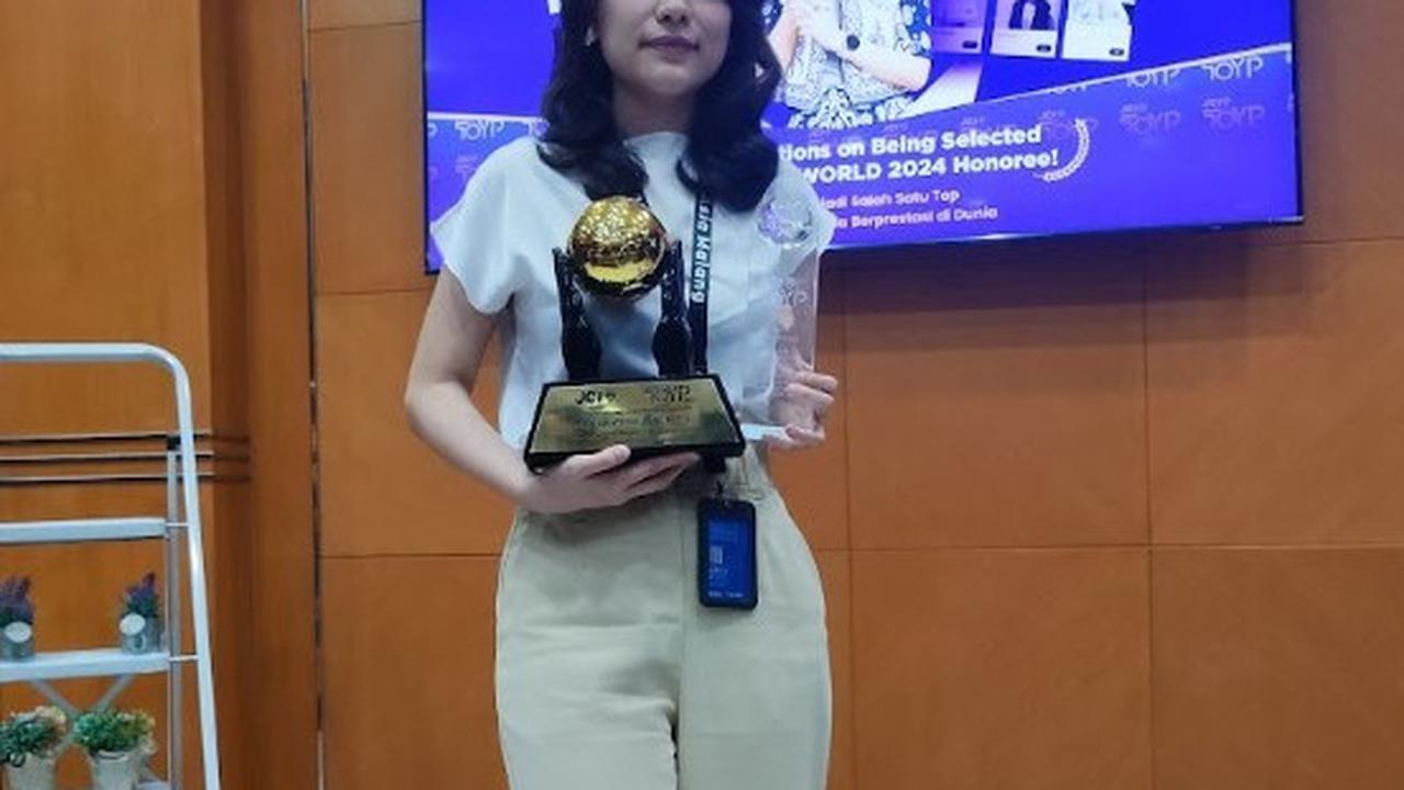 Risa Santoso, Rektor Institut Asia Masuk Daftar Ten Outstanding Young Persons  2024
