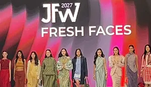 Tren Fashion dari Runway Opening Jakarta Fashion Week 2027, Motif Tropis hingga Siluet Oversized