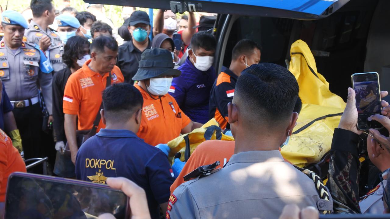 Jenazah Afif Maulana diautopsi ulang. (Liputan6.com/ ist)