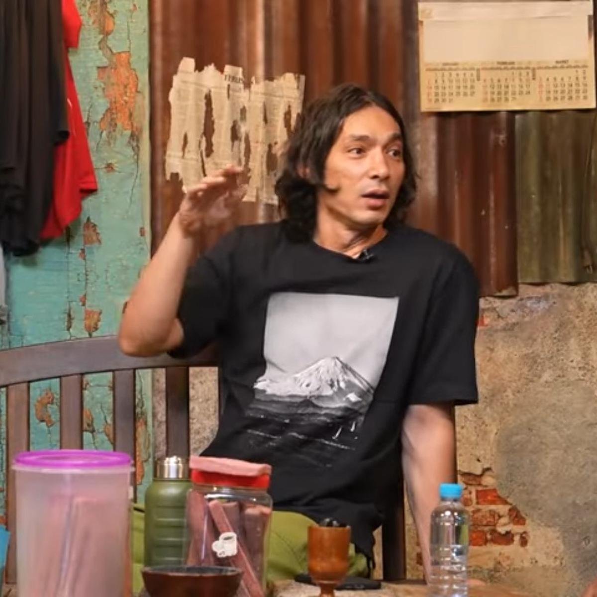 Aktor Ganteng Abimana Aryasatya Ternyata Memiliki Darah Keturunan Mongolia & Iran, Mamat Alkatiri dan Arie Kriting Sampai Melongo