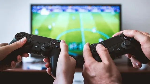 Ilustrasi Main Game (Image by Jan Vašek from Pixabay)