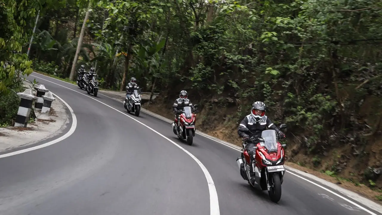 Merasakan Sensasi ADV150 Menuju Hajatan Honda Bikers Day (HBD) 2019 (AHM)