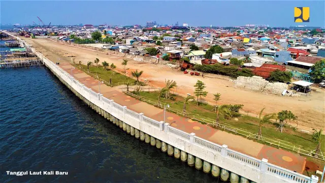Proyek Tanggul Laut Kali Baru. Dok Kementerian PUPR.