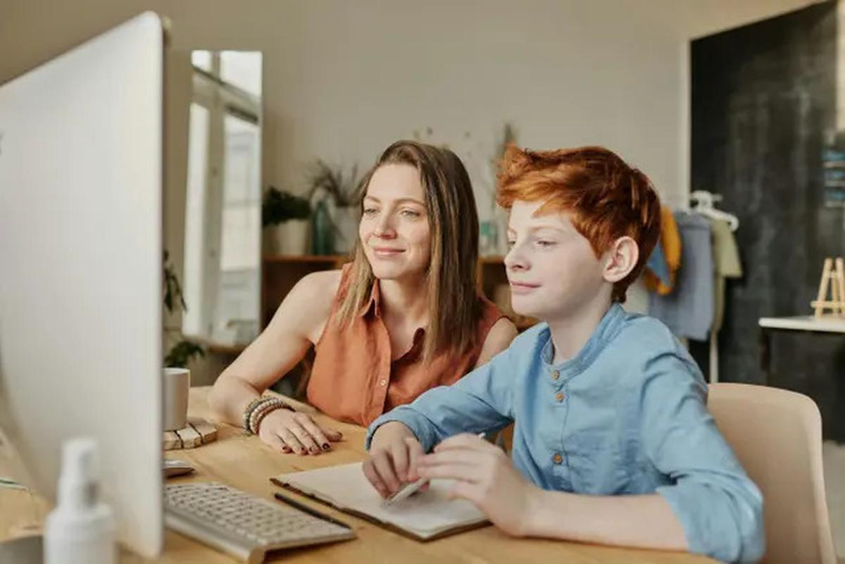 6 Tips Gen Z untuk Menjadi Orangtua Adaptif di Zaman Sekarang