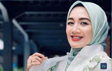 Potret Terbaru Nini Carlina, Penyanyi Ternama Tahun 1990-an yang Jadi Istri Dokter Spesialis Penyakit Dalam