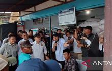 Kabar Gembira Petani! Harga Pupuk Bersubsidi Turun 20 Persen, Menko Pangan Langsung Cek di Jombang